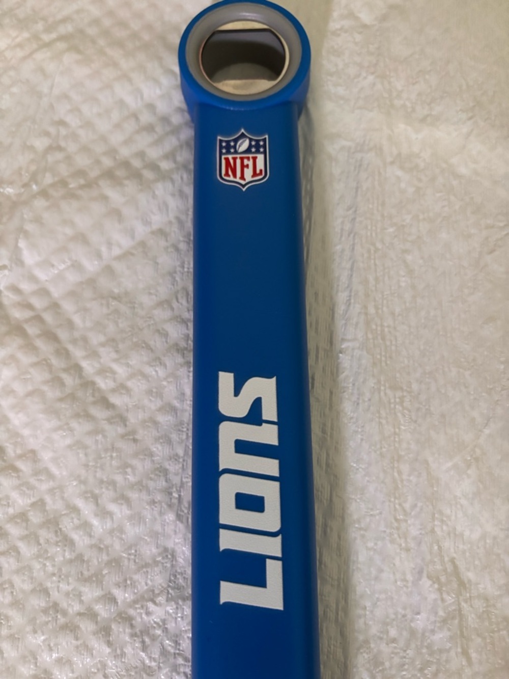 Blue-Handled Stainless Steel Grill Spatula - Blue.  041
